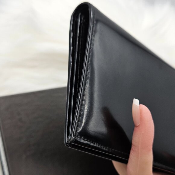 GG Interlocking G Vernis BiFold Long Wallet - Picture 8 of 15